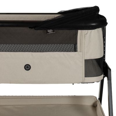 Qute Q-Breez Side Sleeper Muggennet Zwart