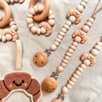 Chewies & More Bijtring Croissant - Beige